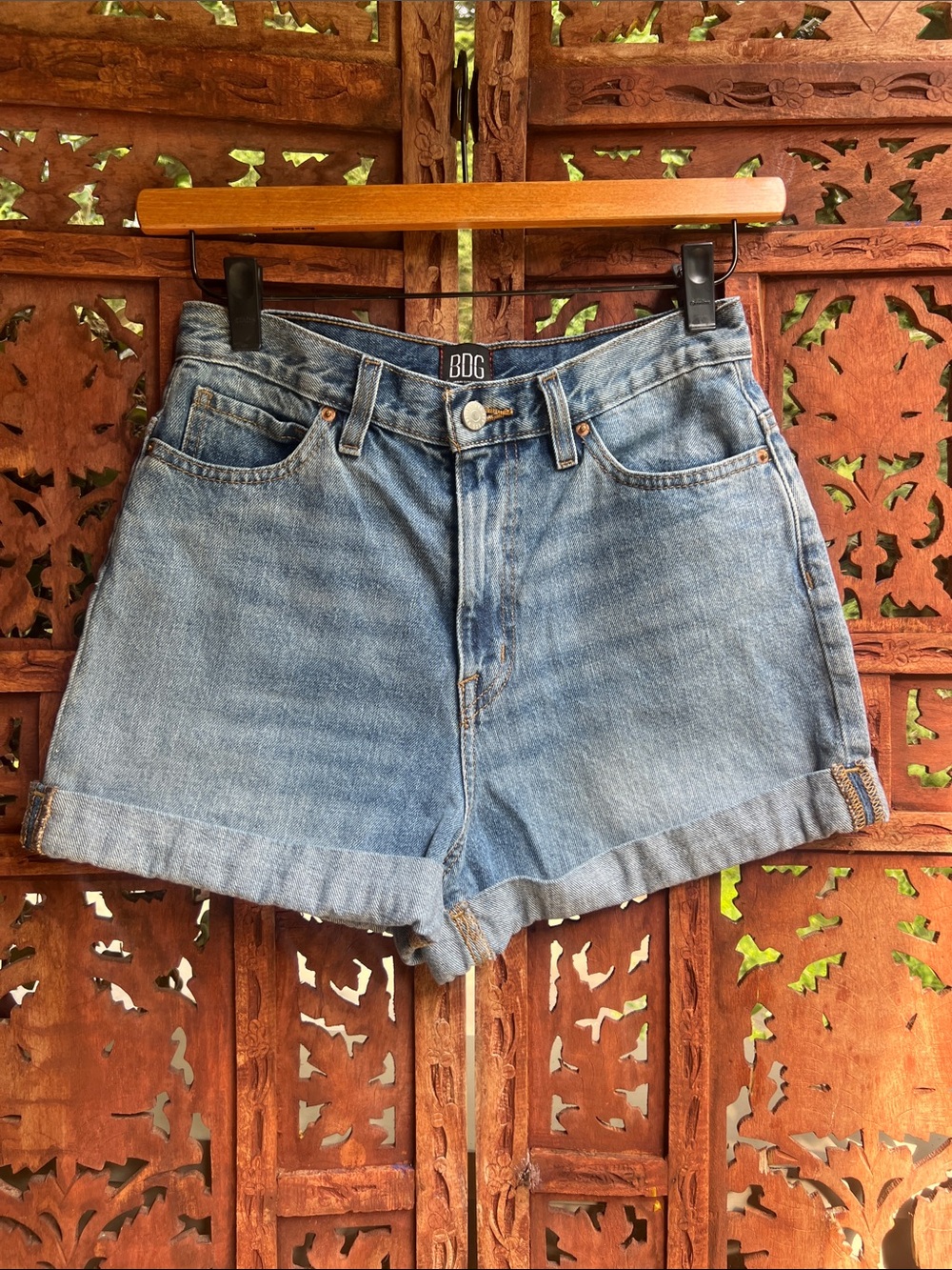 BDG Light Wash Denim mom High-Rise Roll Cuff Shorts